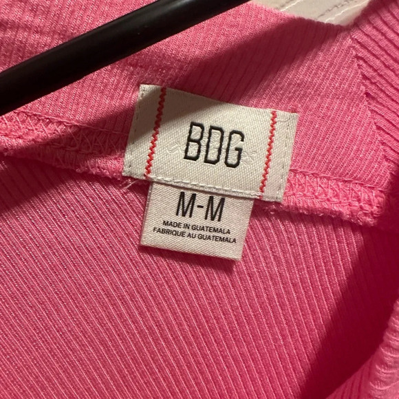 BDG NWOT Urban Outfitters pink v-boat neck long sleeve sz M **SEE FLAW IN PHOTOS - Picture 7 of 10
